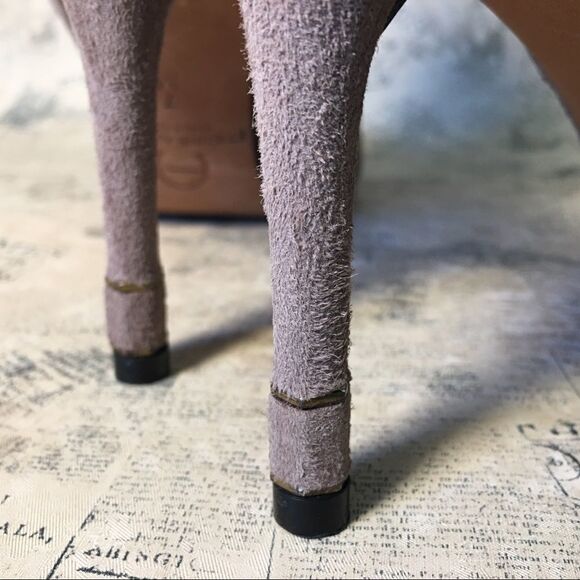 Etienne Aigner suede booties - Picture 6 of 13